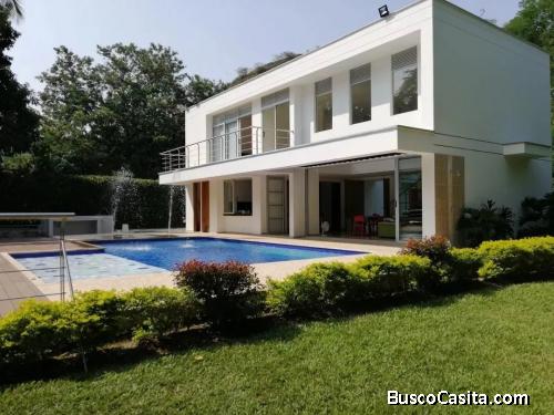 ALQUILER  DE FINCA  EN LA MESA DE LOS SANTOS