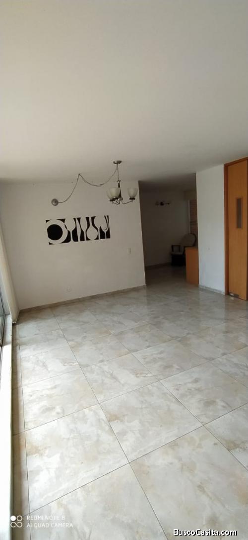 Motivo de viaje vendo apartamento 