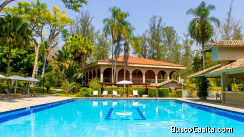 LINDA Y PRIVADA FINCA EL CASTAÑO