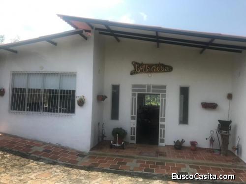 VENDO HERMOSA CASA EN MESITAS EL COLEGIO