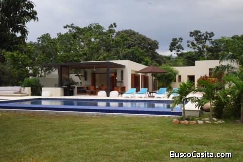 ALQUILER  DE FINCA  EN PALMIRA