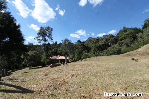 Lote en unidad cerrada Guarne
