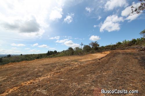 Lote entre Guarne y Girardota, en unidad cerrada