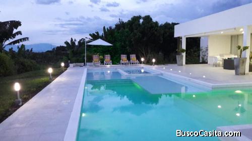 Se alquila finca los girasoles en Villeta 