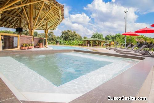 alquilo amplia y confortable finca los cisnes en jamundi