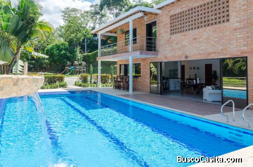 alquilo finca el country en villeta privada y amoblada