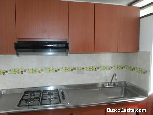 Apato 3 alcobas 2 baños Garaje Sector Ciudad Salitre