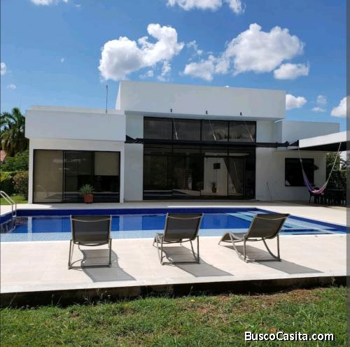 Se alquila finca privada en Villeta 