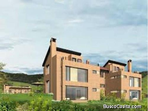 ARRIENDO CASA ENCENILLOS DE SINDAMANOY  188 METROS  LOTE 600 METROS   DE  4  NIVELES   188 METROS  A