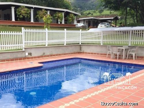 Alquiler de hermosa finca en Copacabana cod 315