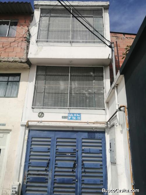Arriendo Local Comercial En Roma Kennedy Para Fundación, Empresa