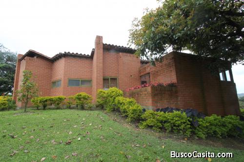 Finca en Marinilla, vereda Alto del Mercado