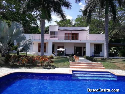 ALQUILER DE FINCA EN VILLETA