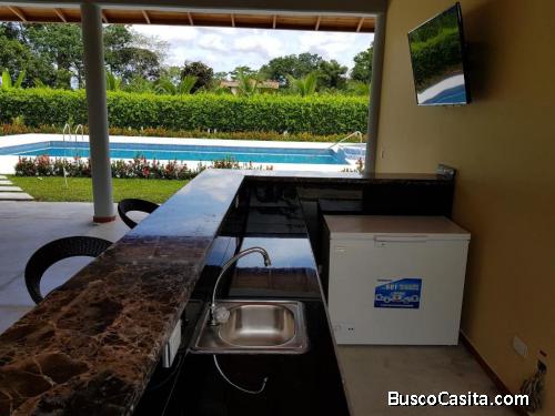 Barrancabermeja Ambiente Familiar con Piscina, Jacuzzi climatizada
