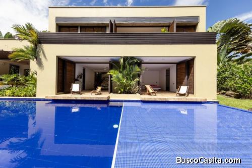 LINDA FINCA EL AZULEJO EN MELGAR