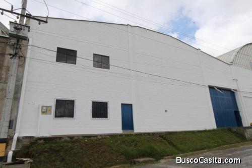Bodega en parque industrial, Guarne