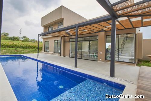 VILLA IRIS LOS ESPERA FINCA PRIVADA