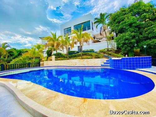 ESPECTACULAR FINCA LA TOSCANA EN PIEDECUESTA