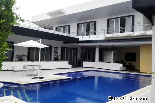 ALQUILO LINDA FINCA EL BALMORAL EN ANAPOIMA