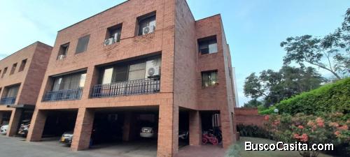 HERMOSO Y ÁMPLIO DUPLEX REMODELADO