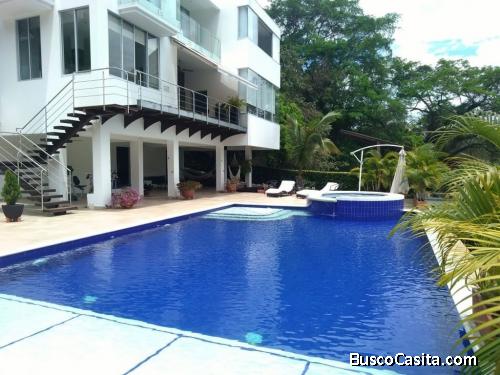 LINDA FINCA EL TRIANGULO