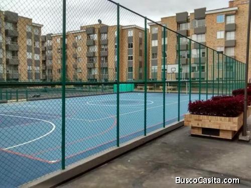 ARRIENDO APTO ESQUINERO 91 METROS 3 HABITACIONES 2 BAÑOS A PARTIR DE 15DE MARZO PUEDEN PASAR YA PAPE