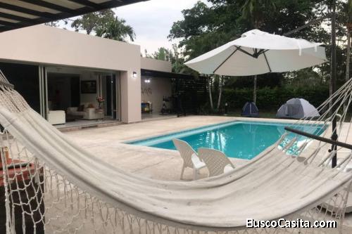 APULO, CUNDINAMARCA. HERMOSA CASA CAMPESTRE VACACIONAL