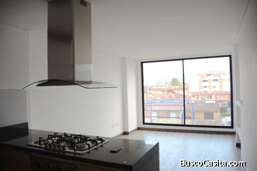 VENDO APTO ESTUDIO  RENTANDO 53.99 METROS   1 HABITACION EXTERIOR 1 PARQUEADERO 1 DEPOSITO