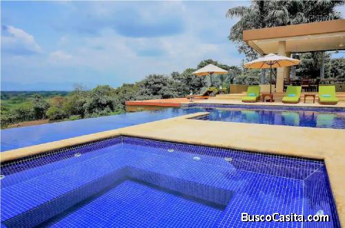 LINDA FINCA PALERMO!!! UBICADA EN JAMUNDI MUY PRIVADA!!