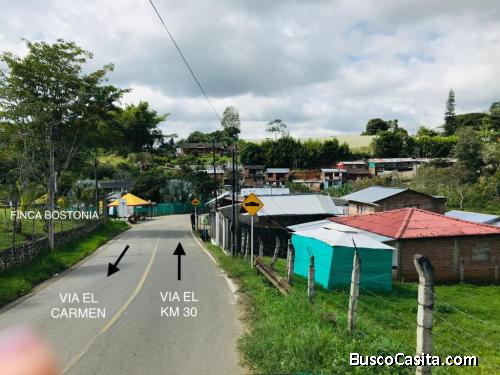 SE VENDE LOTE DE 540 METROS SOBRE VIA PRINCIAPL DE L KM 30 AL CARMEN - DAGUA