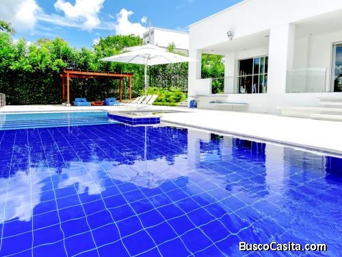 EXCLUSIVA FINCA LA CLARITA EN ALQUILER