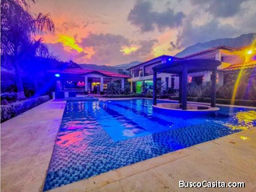 OFREZCO FINCA SILOE EN VILLETA CUNDINAMARCA