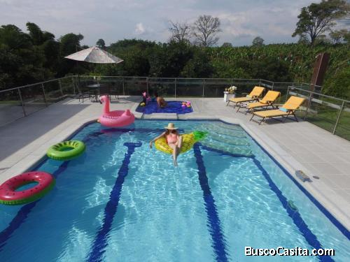 ALQUILO FINCA VILLA LUNA