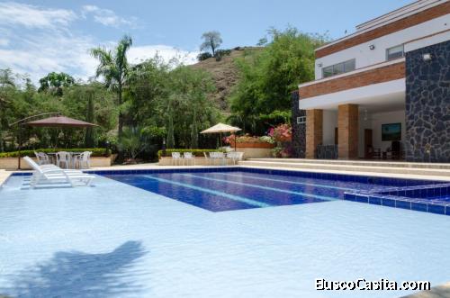 RENTO FINCA LADERA EN CARMEN DE APICALA!!