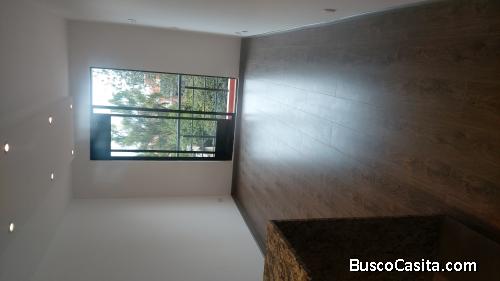 GANGA APTO  EXTERIOR ESQUINERO FRENTE VIVENZA GUAYMARAL CHIA ESTRENAR 64 MTS 