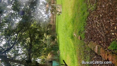 URGE VENDO  LOTE+CASA CAMPESINA DE 33X46  CHIA VEREDA CERCA DE PIEDRA