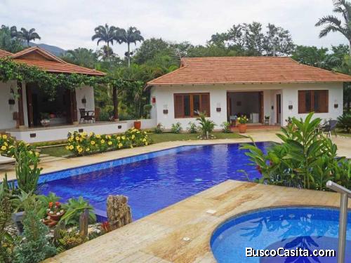 ALQUILO FINCA LA ESCALA