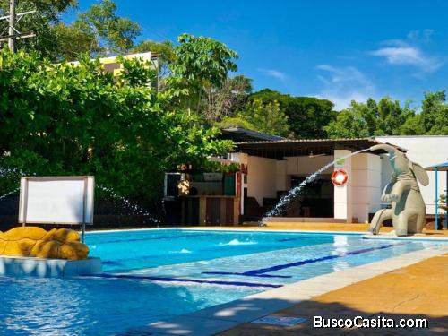 LAS MARGARITAS PRIVADA