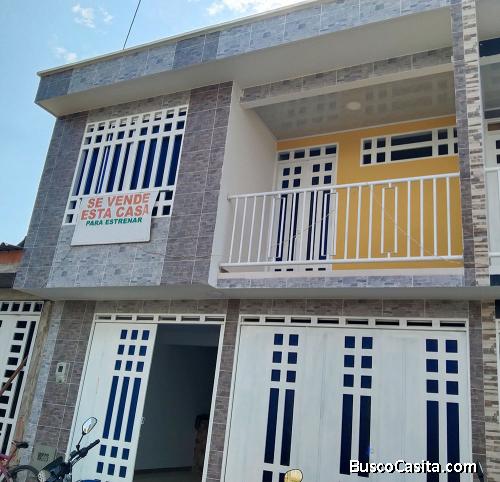 HERMOSA Y AMPLIA CASA PARA ESTRENAR BIEN UBICADA ACACIAS META