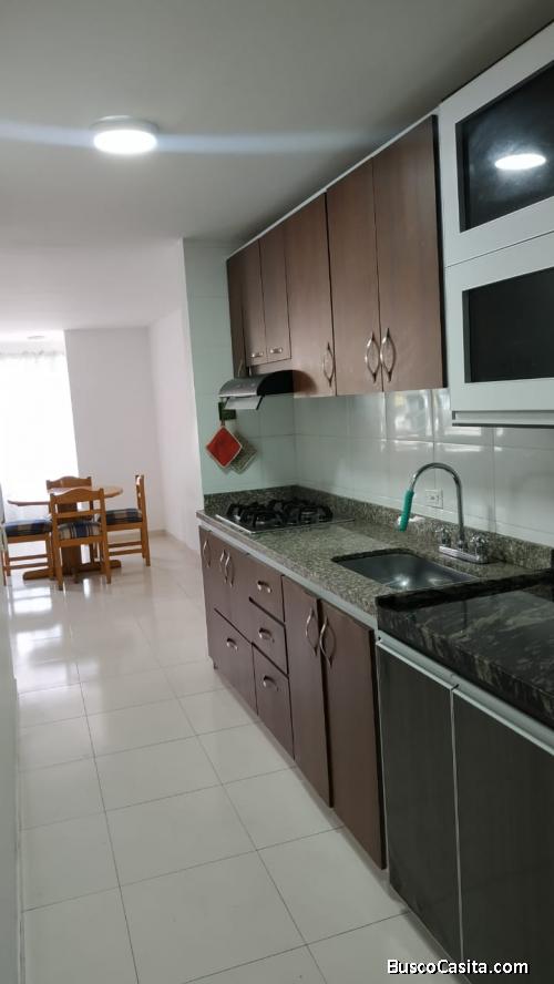 APRATAMENTO EN FUSA CONJUNTO CERRADO