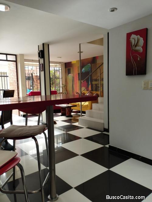 CASA LINDA CHIA  CHILACOS 3 NIVELES 99.06 METROS 3 HABITACIONES, 3 BAÑOS NO PERMUTAS