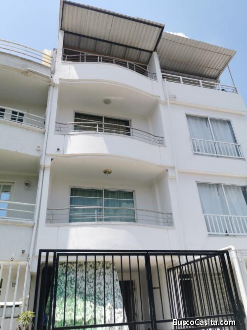 Casa 4 pisos Valle del Lili 