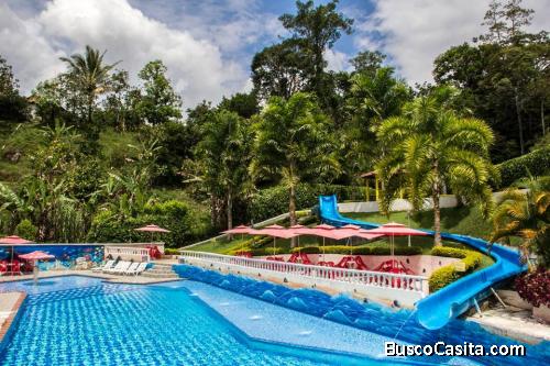 FINCA DISPONIBLE EN PIEDECUESTA LAS CANOAS