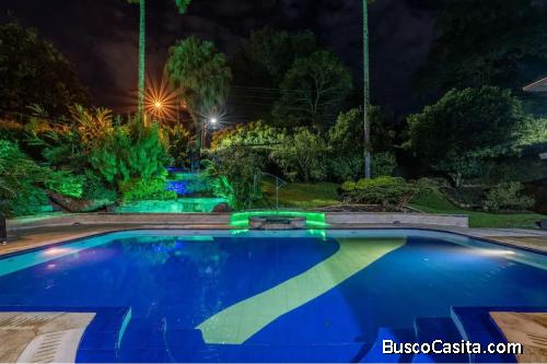 ALQUILO FINCA VILLA CATA EN LA MESA DE LOS SANTOS