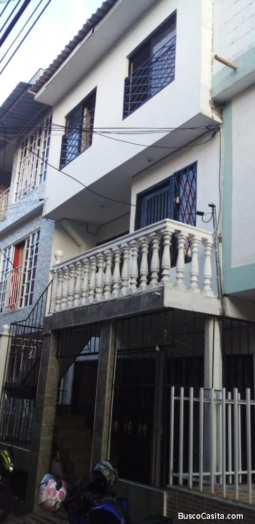 casa en barrio  los andes  excelente oportunidad para invertir                    