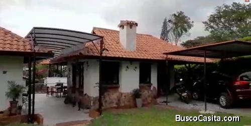 CASA CAMPESTRE PIEDECUESTA