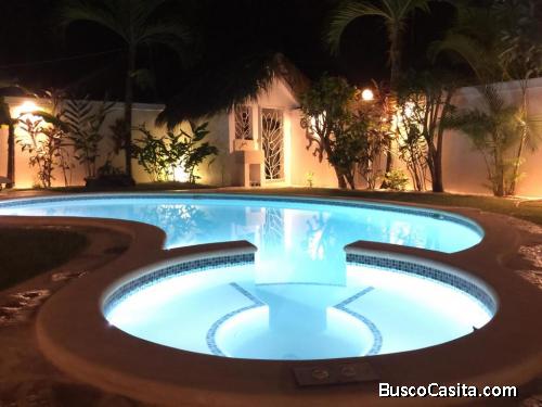 Hermosa Cabaña Familiar privada con Piscina Alquilo 10 Personas Anapoima Cundinamarca