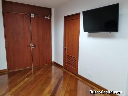 ARRIENDO OFICINA EN LA AVENIDA CHILE 