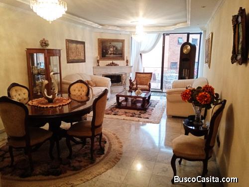 VENDO APARTAMENTO EN LA CAROLINA PARA REMODELAR