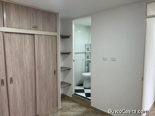 VENDO APTO 55 MTS  CUARTO PISO CON ESCALERAS  ESTRENAR 3 HABITACIONES, 2 BAÑOS LINDO CENTRAL
